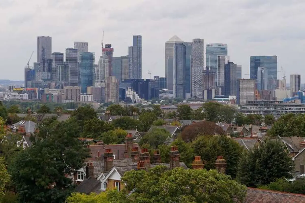 Image for UK financial watchdog proposes rules to stamp out ‘greenwashing’
