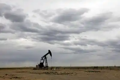 Image for Oil drops below $100 on reserves release and China lockdowns