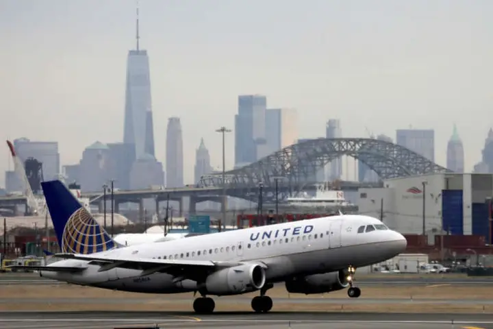 Image for Major airline CEOs call for summit to speed UK-US travel