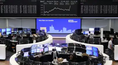 Image for Chip stocks slip, keeping European shares muted ahead of data-heavy week