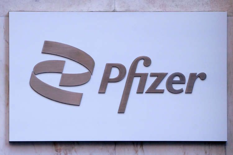 Image for Pfizer to halt biosimilar output in China, sell assets to WuXi Biologics
