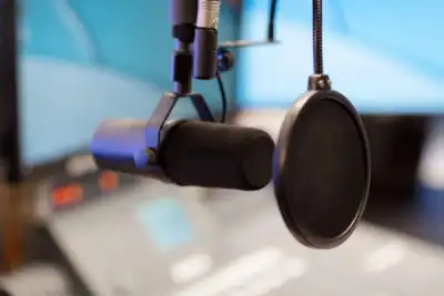 Image for Eight steps to creating award-winning podcasts