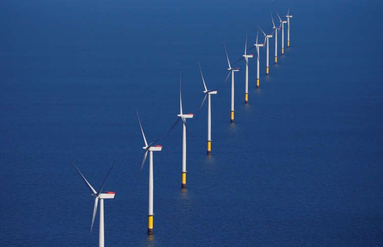 Image for RWE, Total, BP among winners in UK offshore wind leasing auction