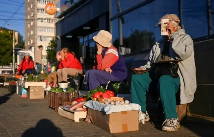 Image for Economists see Russian inflation exceeding the central bank’s 2024 estimate