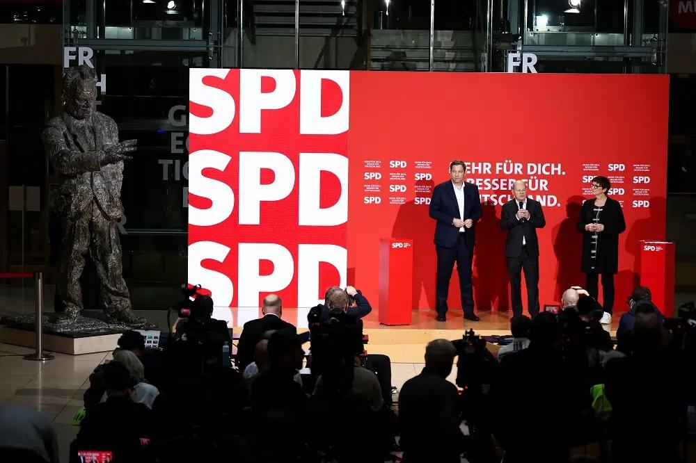 Image for Parties unveil plans to rescue Germany from economic doldrums