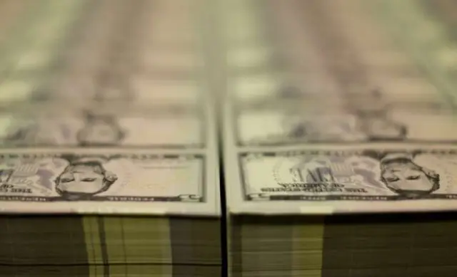 Image for Analysis: As Fed wakes sleeping dollar, jolted bears may bolster gains