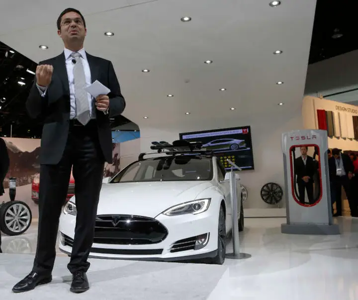 Image for Tesla veteran and trucking chief leaves company