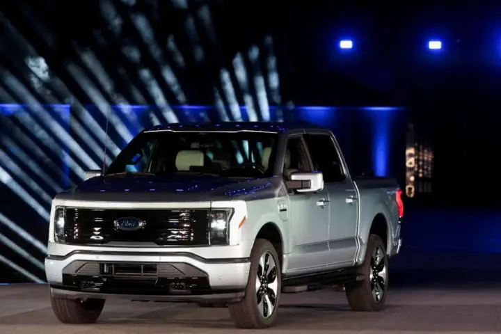 Image for Analysis-For EV batteries, lithium iron phosphate narrows the gap with nickel, cobalt
