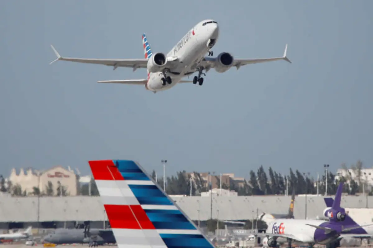 Image for European regulator clears Boeing 737 MAX airliner for return to service