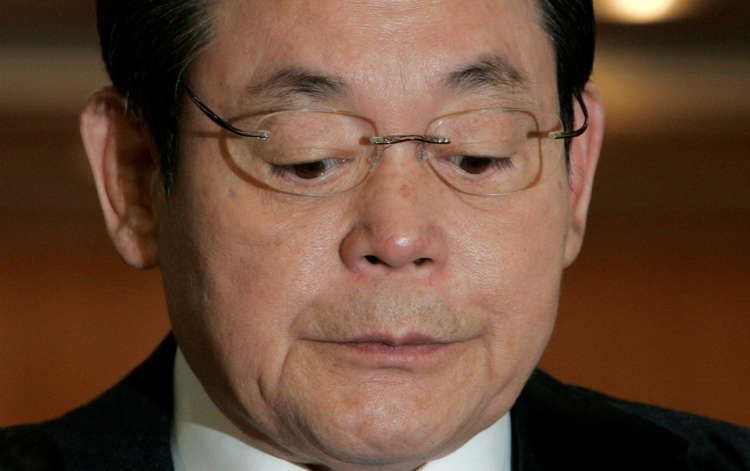 Image for Samsung&#8217;s Lee family to pay more than 12 trln won inheritance taxes