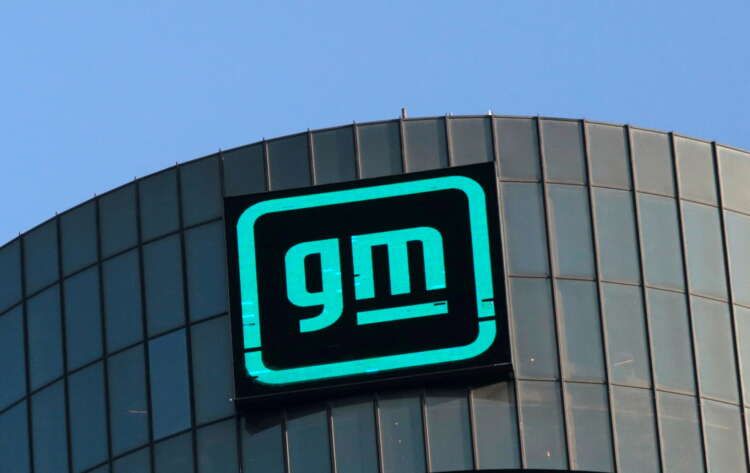 Image for GM turns to supplier to build initial EV vans while it readies plant in Canada