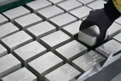 Image for Platinum facing biggest deficit in years as carmakers snap up metal