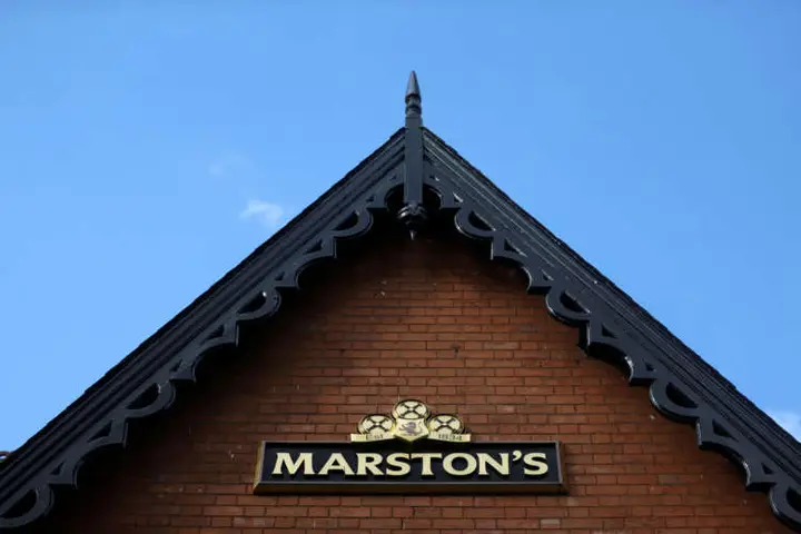Image for Marston&#8217;s, M&amp;B expect crowds back in pubs as curbs ease