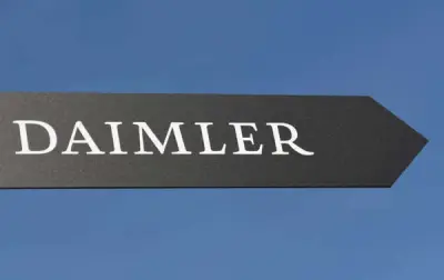 Image for Daimler to keep 35% stake as trucks business goes solo