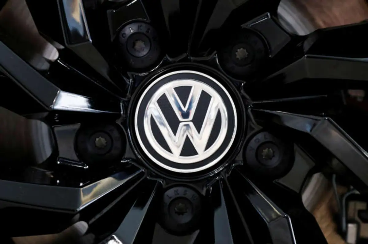 Image for Chip shortage to hit production at some Volkswagen plants in February