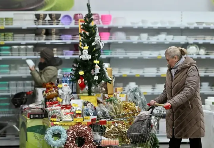 Image for High food prices dampen festive spirits in Russia