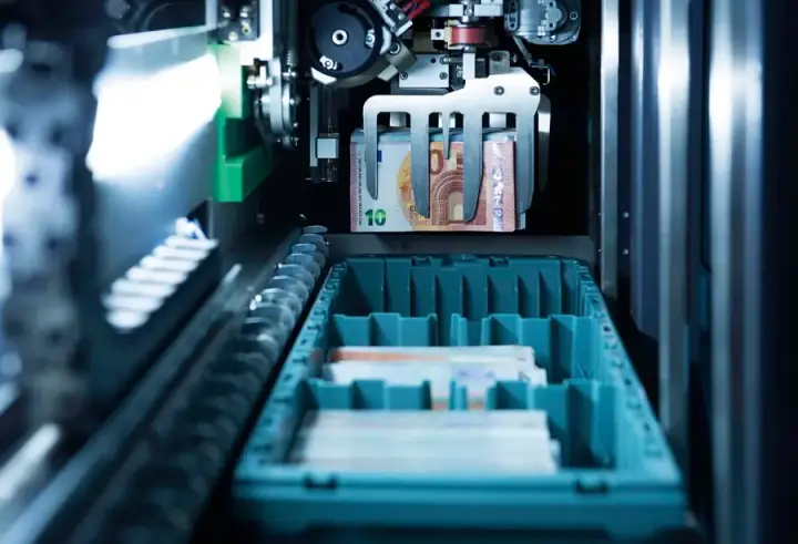 Image for Achieving efficiencies in cash logistics