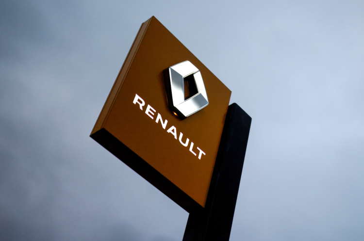 Renault revenue falls for fifth quarter in a row
