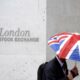 London stocks slide as downbeat GDP, hot U.S. inflation data weigh 21